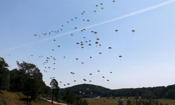 Respuesta Rápida de la OTAN - Sputnik Mundo