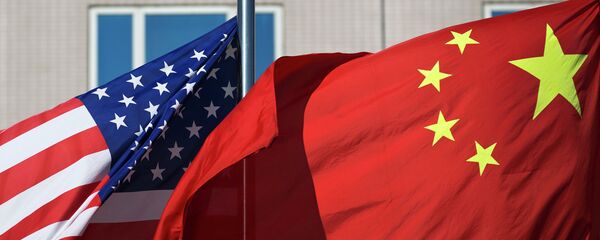 Banderas de China y EEUU - Sputnik Mundo