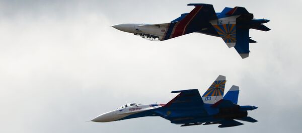 Aviones Su-27 - Sputnik Mundo