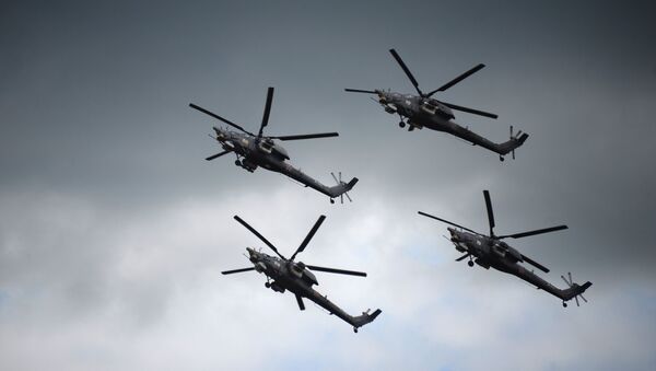 Helicópteros  Mi-28N Cazador Nocturno - Sputnik Mundo