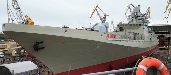 Botadura del patrullero lanzamisiles Almirante Makárov - Sputnik Mundo