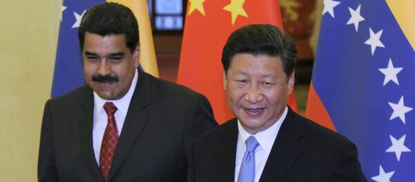 Presidente de Venezuela Nicolás Maduro y presidente de China, Xi Jinping - Sputnik Mundo