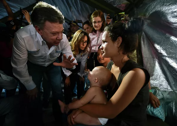 El presidente de Colombia, Juan Manuel Santos, durante su visit en Cúcuta El presidente de Colombia, Juan Manuel Santos, durante su visit en Cúcuta - Sputnik Mundo