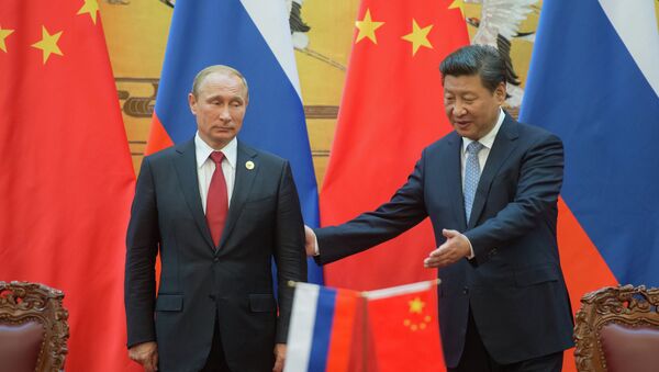 Presidente de China, Xi Jinping y presidente de Rusia, Vladímir Putin - Sputnik Mundo