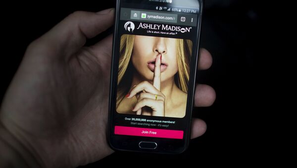 Página web de Ashley Madison (archivo) - Sputnik Mundo