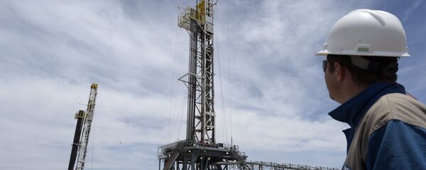 Petrolera estatal argentina YPF - Sputnik Mundo