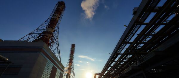 Una planta eléctrica (imagen referencial) - Sputnik Mundo