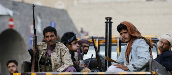 Hutíes en Saná - Sputnik Mundo