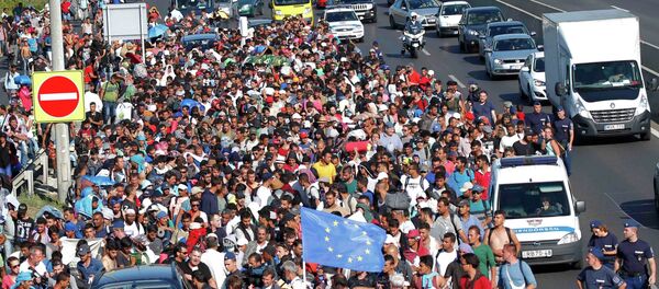 Migrantes en Hungría - Sputnik Mundo