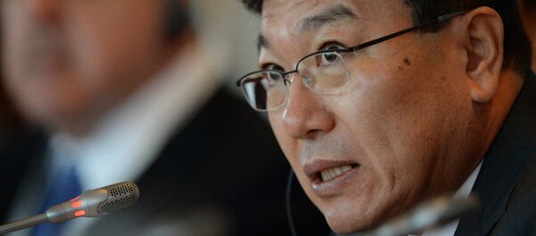 Yoon Sang-jick, ministro de Industria de Corea del Sur - Sputnik Mundo