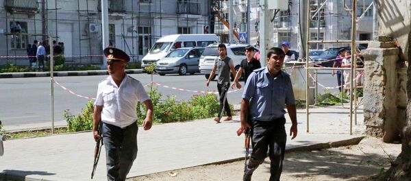 Policía patrulla las calles de Dusambé tras ataques armados del viernes y el sábado - Sputnik Mundo