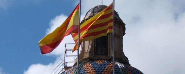 Banderas de España y Cataluña  - Sputnik Mundo