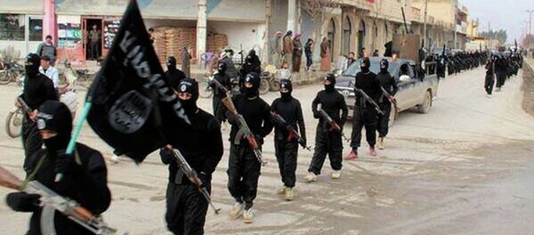 Milicianos de Estado Islámico - Sputnik Mundo