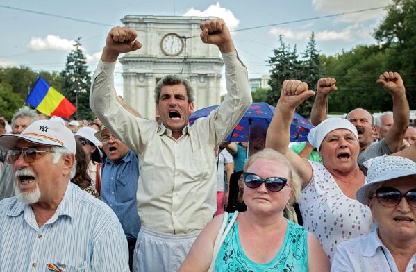 Protestas multitudinarias en Chisinau - Sputnik Mundo