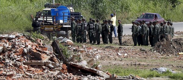 Militares venezolanos en la frontera con Colombia - Sputnik Mundo