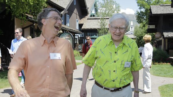 Bill Gates y Warren Buffett - Sputnik Mundo