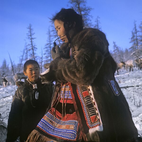 Los insólitos trajes nacionales - Sputnik Mundo