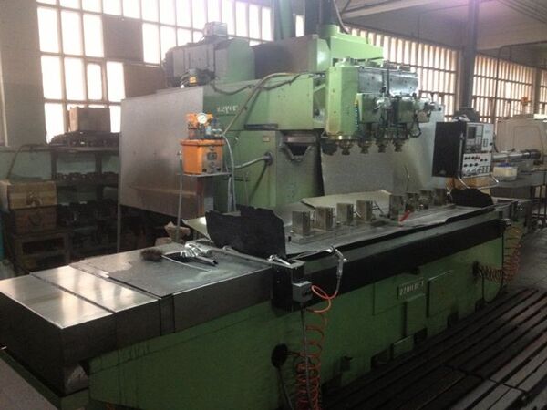 Máquina fresadora, producida por la empresa Zayer - Sputnik Mundo