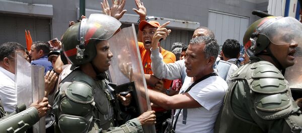 Disturbios en Caracas - Sputnik Mundo