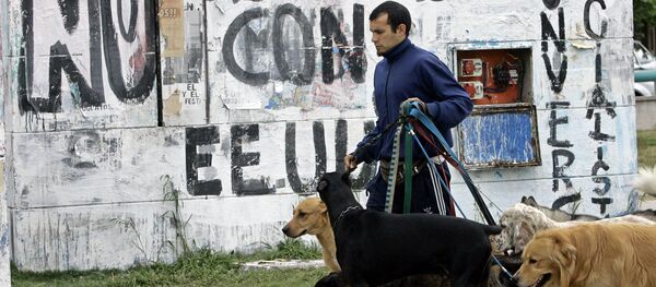 Un grafiti en Montevideo (Archivo) Un grafiti en Montevideo (Archivo) - Sputnik Mundo