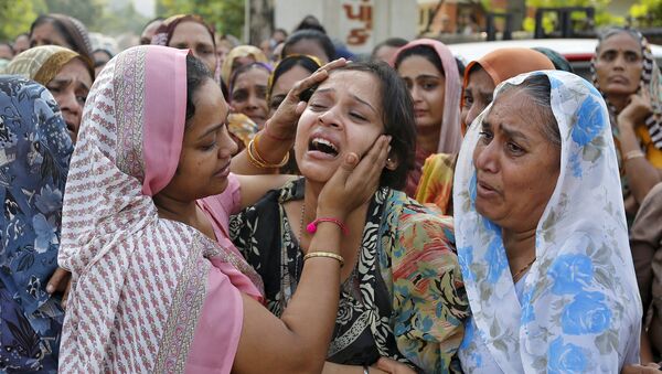 Lugar de la explosión en el distrito de Jhabua del estado de Madhya Pradesh, la ciudad de Petlawand, India - Sputnik Mundo