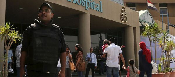 El hospital donde se encuentran los heridos durante el ataque de los policías egipcios El hospital donde se encuentran los heridos durante el ataque de los policías egipcios - Sputnik Mundo
