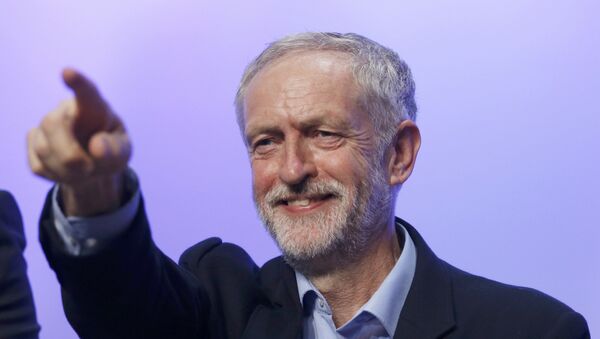 Jeremy Corbyn, líder del partido laborista en Reino Unido - Sputnik Mundo