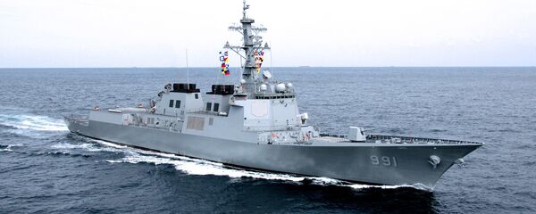 Un destructor dotado del sistema de defensa antiaérea Aegis - Sputnik Mundo