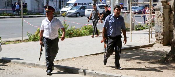 Policías tayikos en Dusambé Policías tayikos en Dusambé - Sputnik Mundo