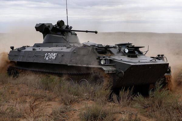 Ejercicios militares Tsentr 2015 - Sputnik Mundo