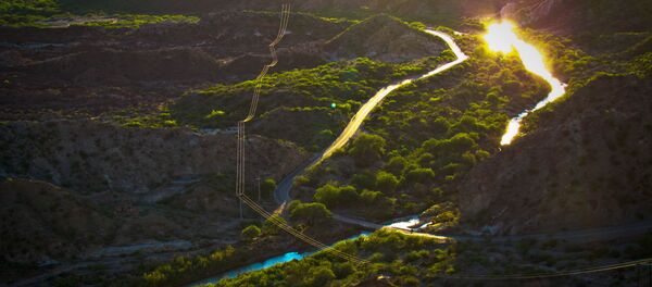 Emergencia ambiental y social en pueblo argentino por fuga de cianuro Emergencia ambiental y social en pueblo argentino por fuga de cianuro - Sputnik Mundo
