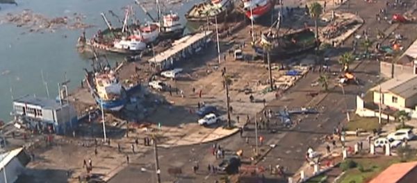 Las consecuencias del fuerte terremoto en Chile - Sputnik Mundo