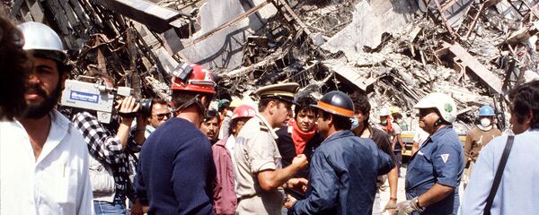 Las consecuencias del terremoto en México, 1985 - Sputnik Mundo