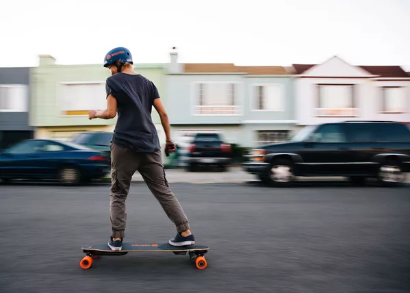 Modos alternativos de moverse por la ciudad - Sputnik Mundo