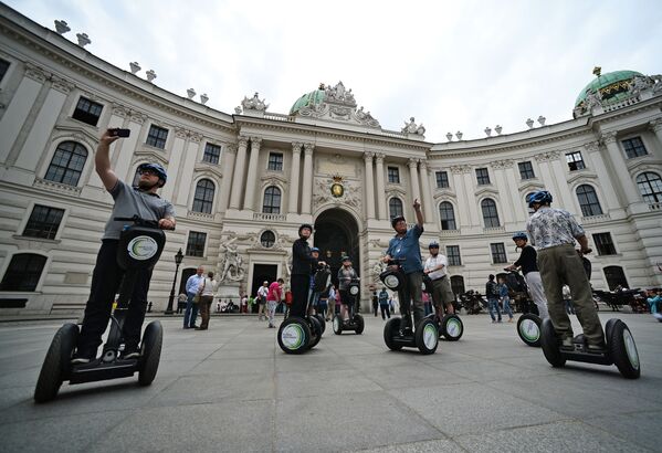 Modos alternativos de moverse por la ciudad - Sputnik Mundo