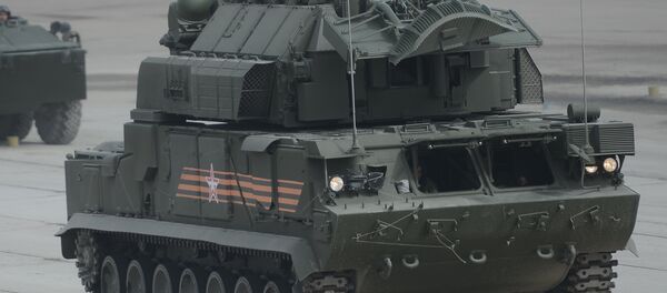 Совместная тренировка пеших и механизированных колонн к Параду Победы - Sputnik Mundo