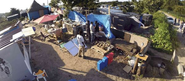 Francia advierte que no podrá recibir a más de 30.000 refugiados - Sputnik Mundo