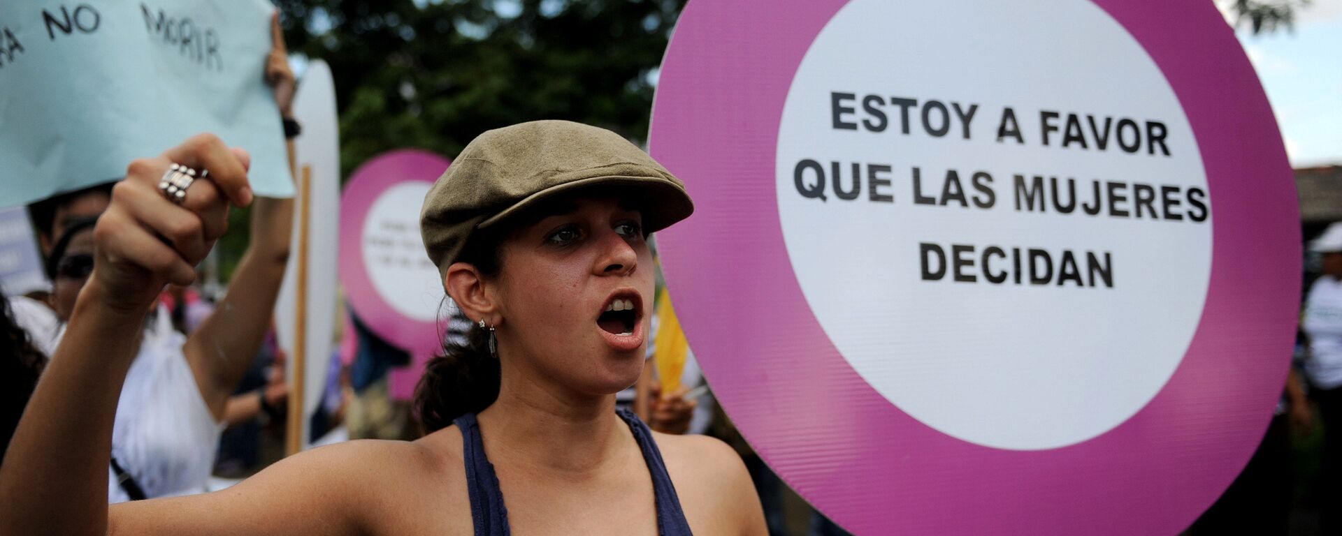 Activistas de Nicaragua participan en la protesta a favor del aborto, Managua - Sputnik Mundo, 1920, 28.10.2021