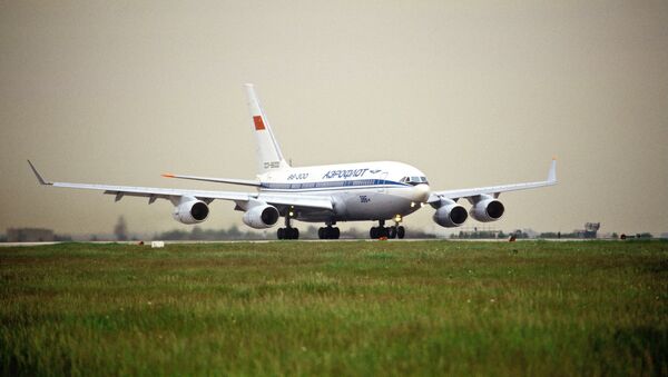 Superavión IL-96-300 - Sputnik Mundo