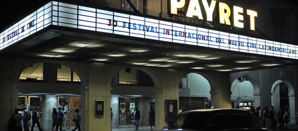 View of the facade of the Payret Theatre in downtown Havana during the 30th International Latin American Film Festival - Sputnik Mundo