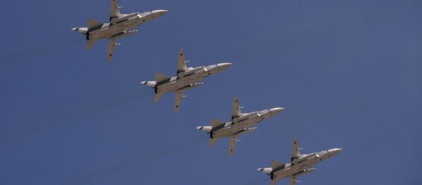 Bombarderos rusos Su-24 - Sputnik Mundo