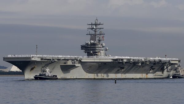 El portavión de propulsión nuclear, el USS Ronald Reagan - Sputnik Mundo