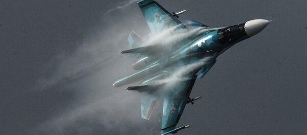 Caza ruso Sukhoi Su-34 Caza ruso Sukhoi Su-34 - Sputnik Mundo