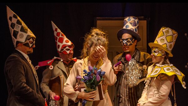 Estreno de Querida Elena en el teatro El Galpón (Montevideo) Estreno de Querida Elena en el teatro El Galpón (Montevideo) - Sputnik Mundo