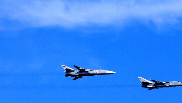 Bombarderos tácticos rusos Su-24 - Sputnik Mundo