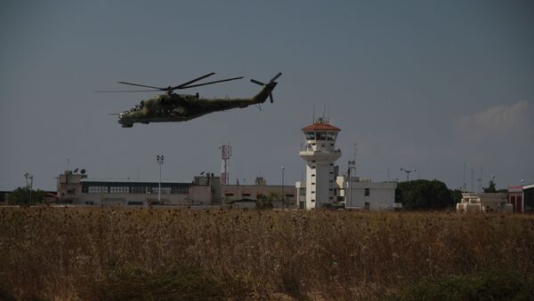 Helicóptero ruso en Siria - Sputnik Mundo