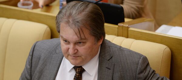 Mijaíl Emeliánov, vicepresidente del comité de política económica de la Duma - Sputnik Mundo