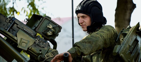 Un militar ruso - Sputnik Mundo