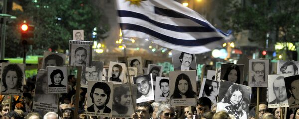 Marcha del Silencio, demostración en memoria de los desaparecidos uruguayos - Sputnik Mundo