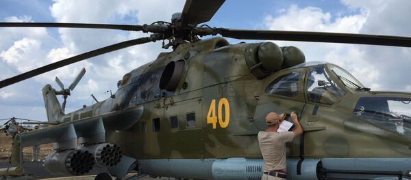 Helicópteros de ataque rusos contra el Estado Islámico - Sputnik Mundo